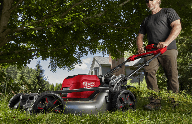 Milwaukee lawn 2025 mower 2021